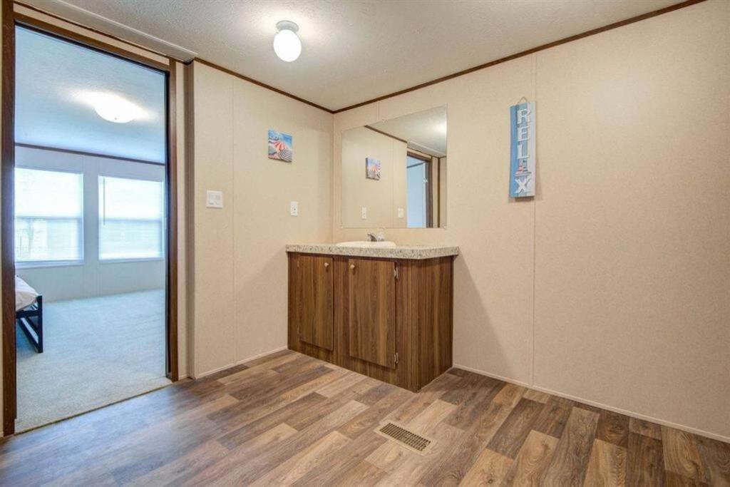 Seaside Serenity - Holiday Home Sleeps 10 Dickinson Exterior photo